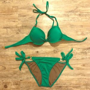 Emerald green Victoria’s Secret swimsuit